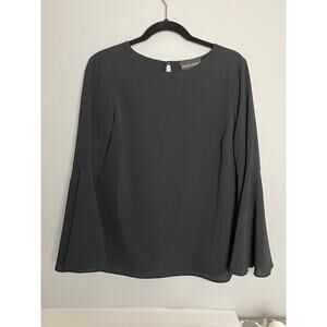 Frank Lyman Design Bell Sleeve Blouse | Black Size 8 | Keyhole Back